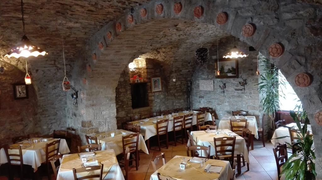 ピエトレルチーナ Agriturismo La Vecchia Cascina Di Paolo & Belindaヴィラ エクステリア 写真