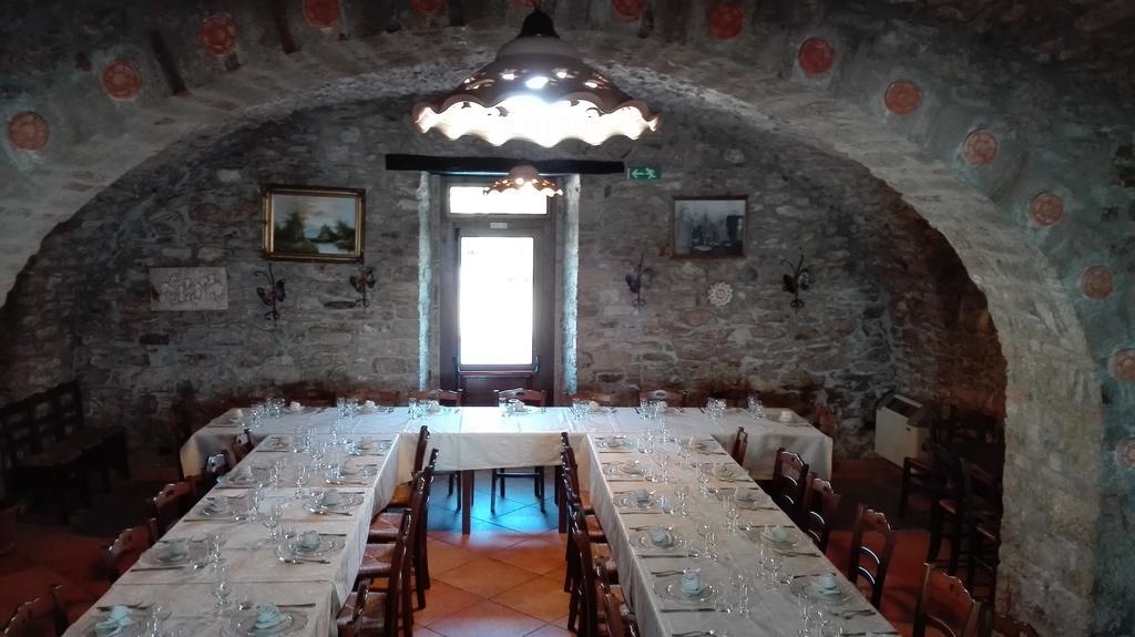 ピエトレルチーナ Agriturismo La Vecchia Cascina Di Paolo & Belindaヴィラ エクステリア 写真